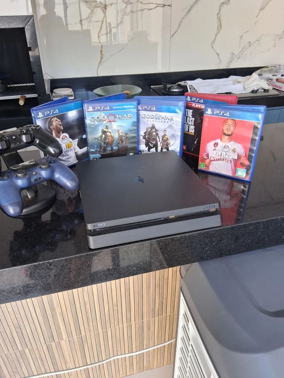 Ps4 Slim 1TB - Foto 2
