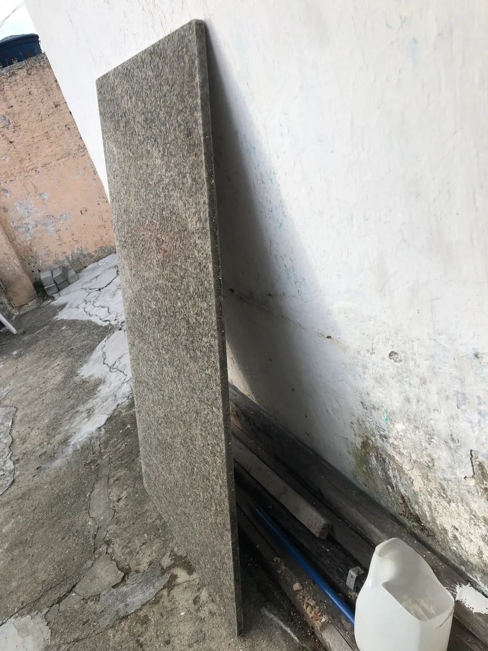 Tampo de mesa em mármore 