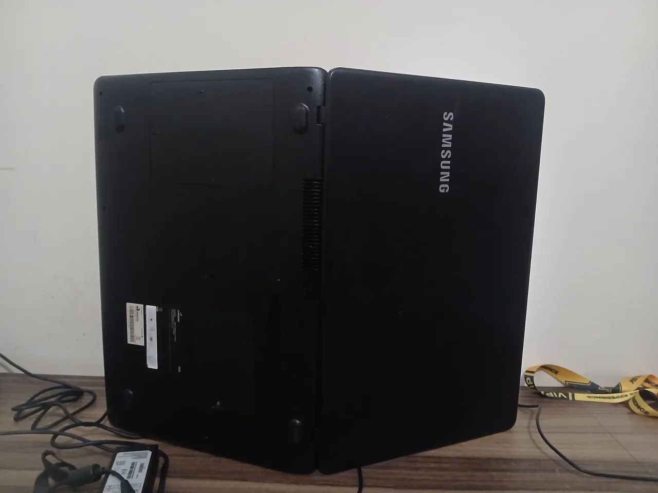 Vendo note book Samsung R$ 1100,00