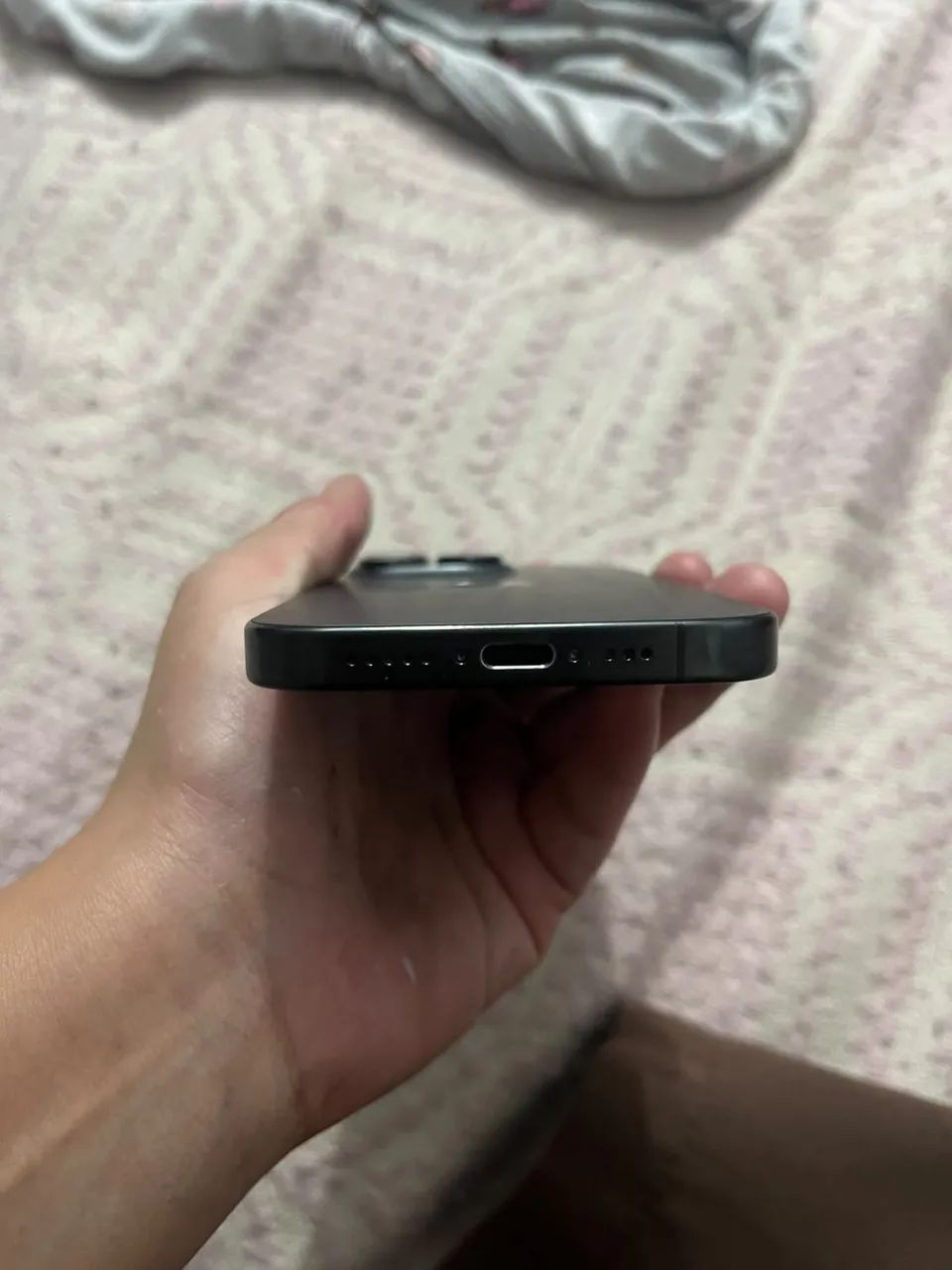 Vende-se IPhone 15 pro