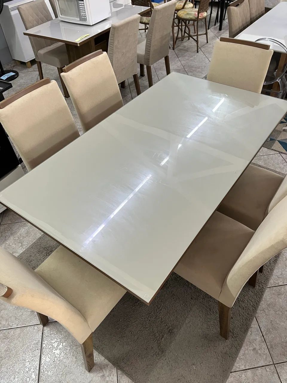 Mesa com tampo de vidro 6 cadeiras - Foto 4