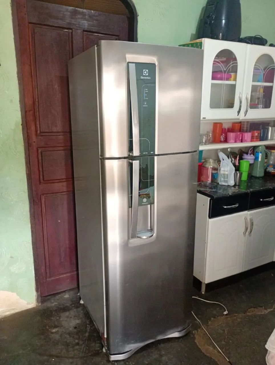 Vendo geladeira Electrolux  - Foto 2