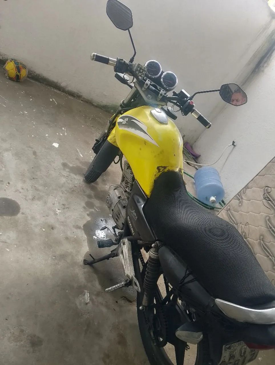 Moto Suzuki  - Foto 2