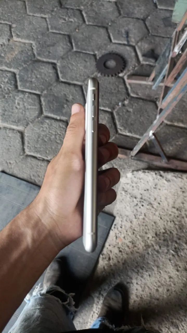 vende se iphone 11  - Foto 2