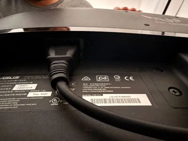 Monitor Gamer ASUS TUF 31.5" - Foto 4