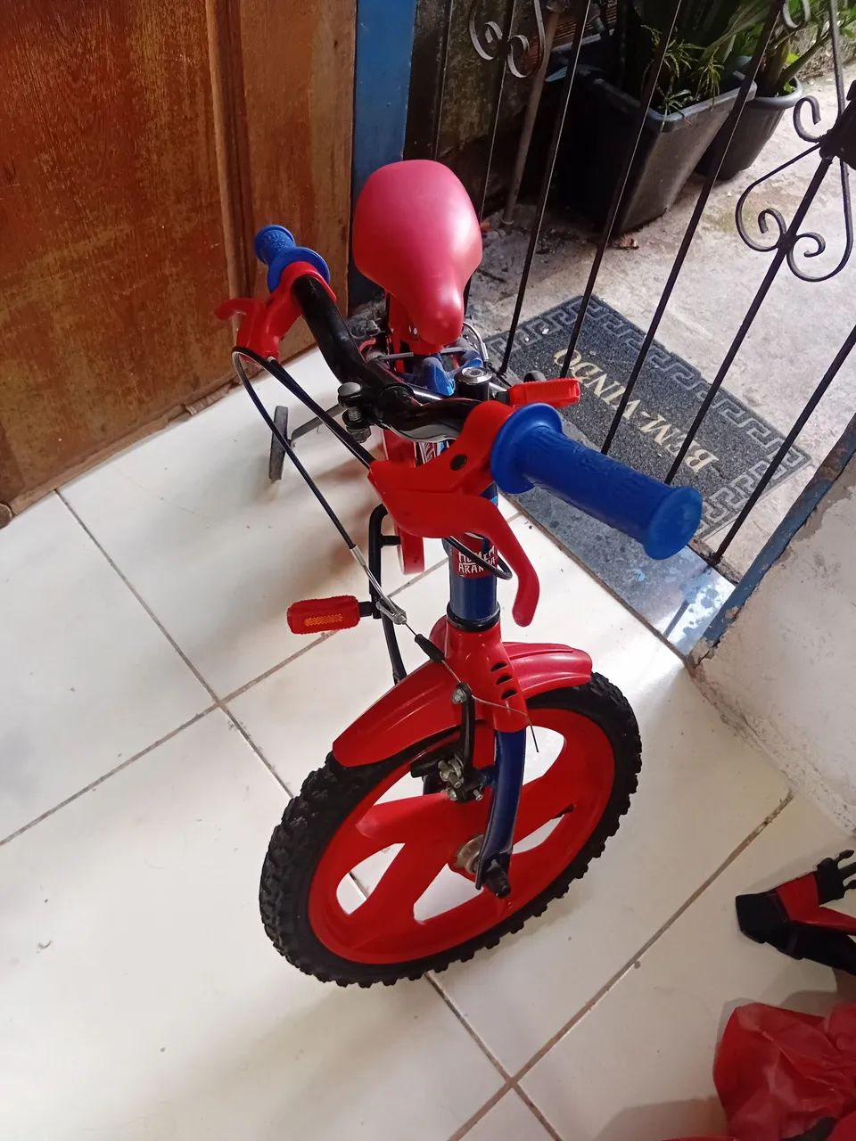 Bicicleta aro16 - Foto 4