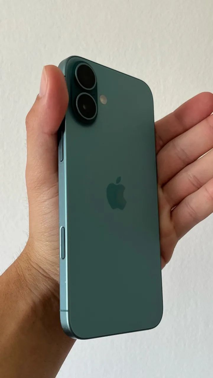 IPhone 16 plus  - Foto 2
