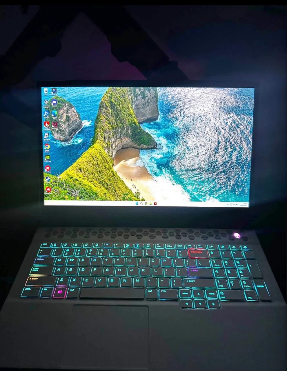 Notebook Gamer Alienware m17 R4 - Foto 4