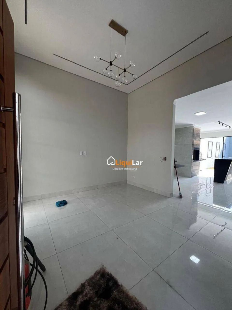 Linda Casa com Piscina no Jardim Leblon. - Foto 4