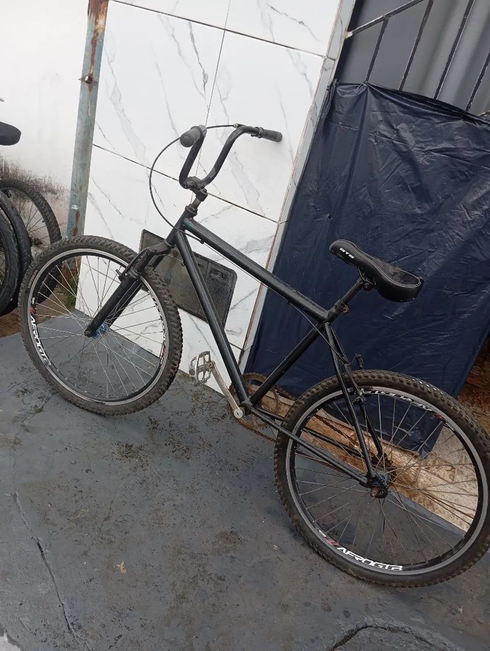 Bike top aro 26 , pegar e andar  - Foto 3