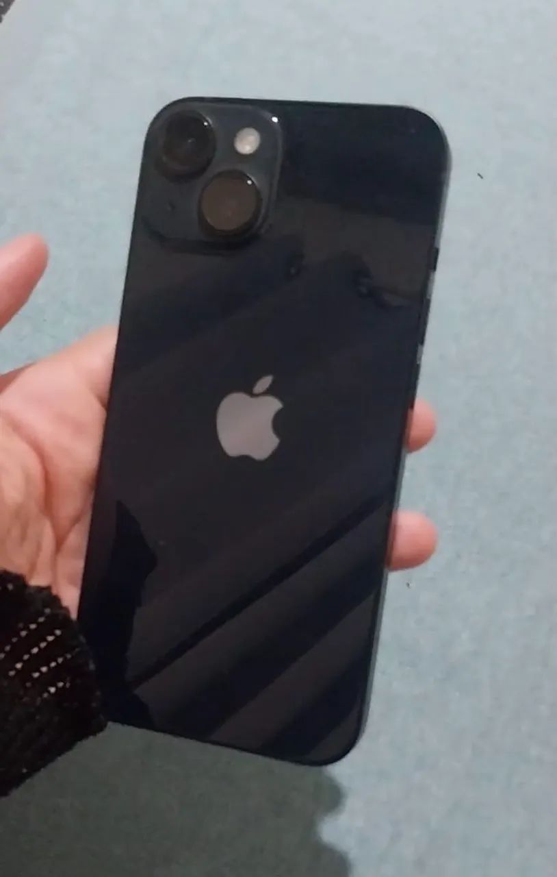 IPhone 14 - menos de um ano de uso
