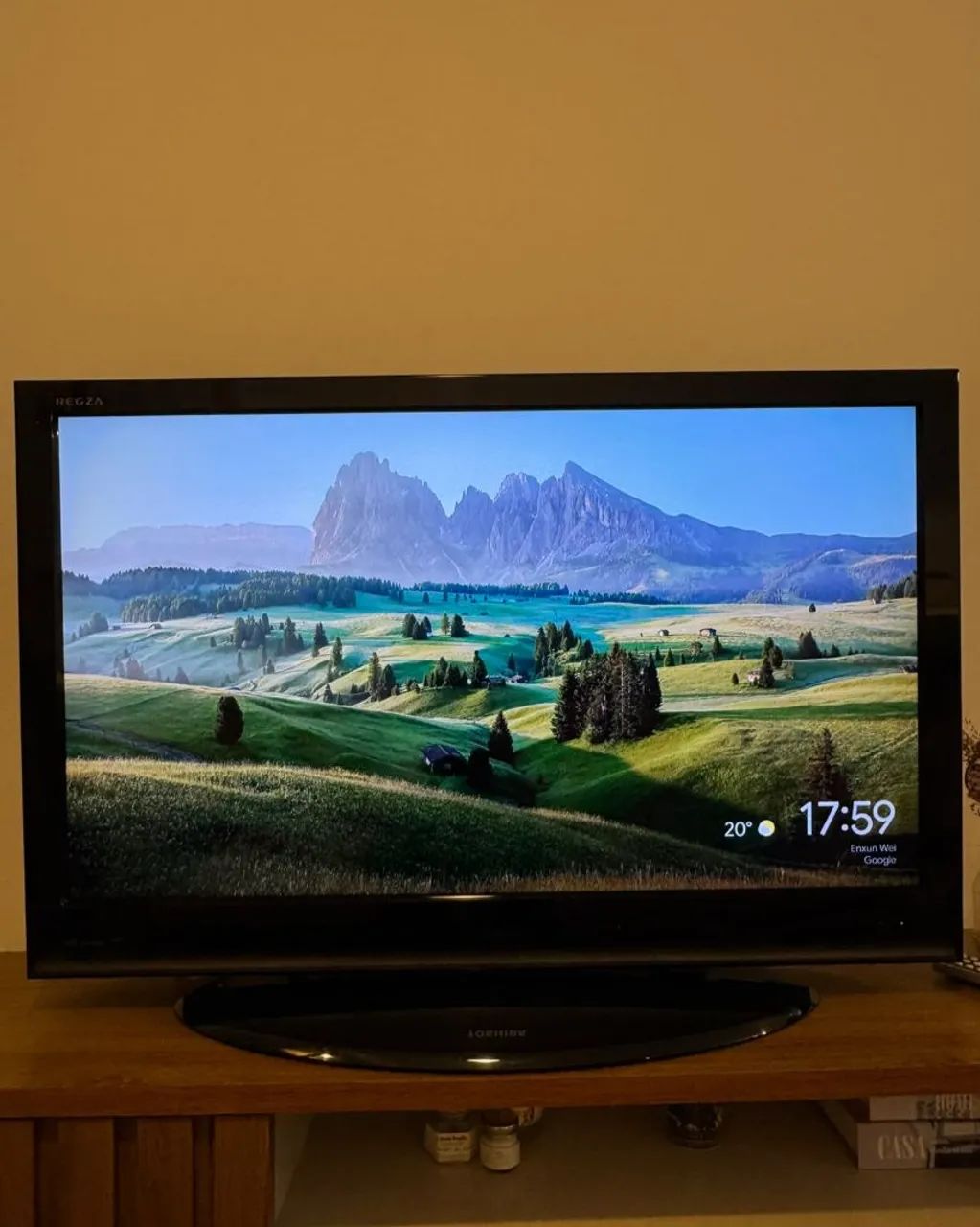 TV Televisão 40 polegadas HD 720p SempToshiba