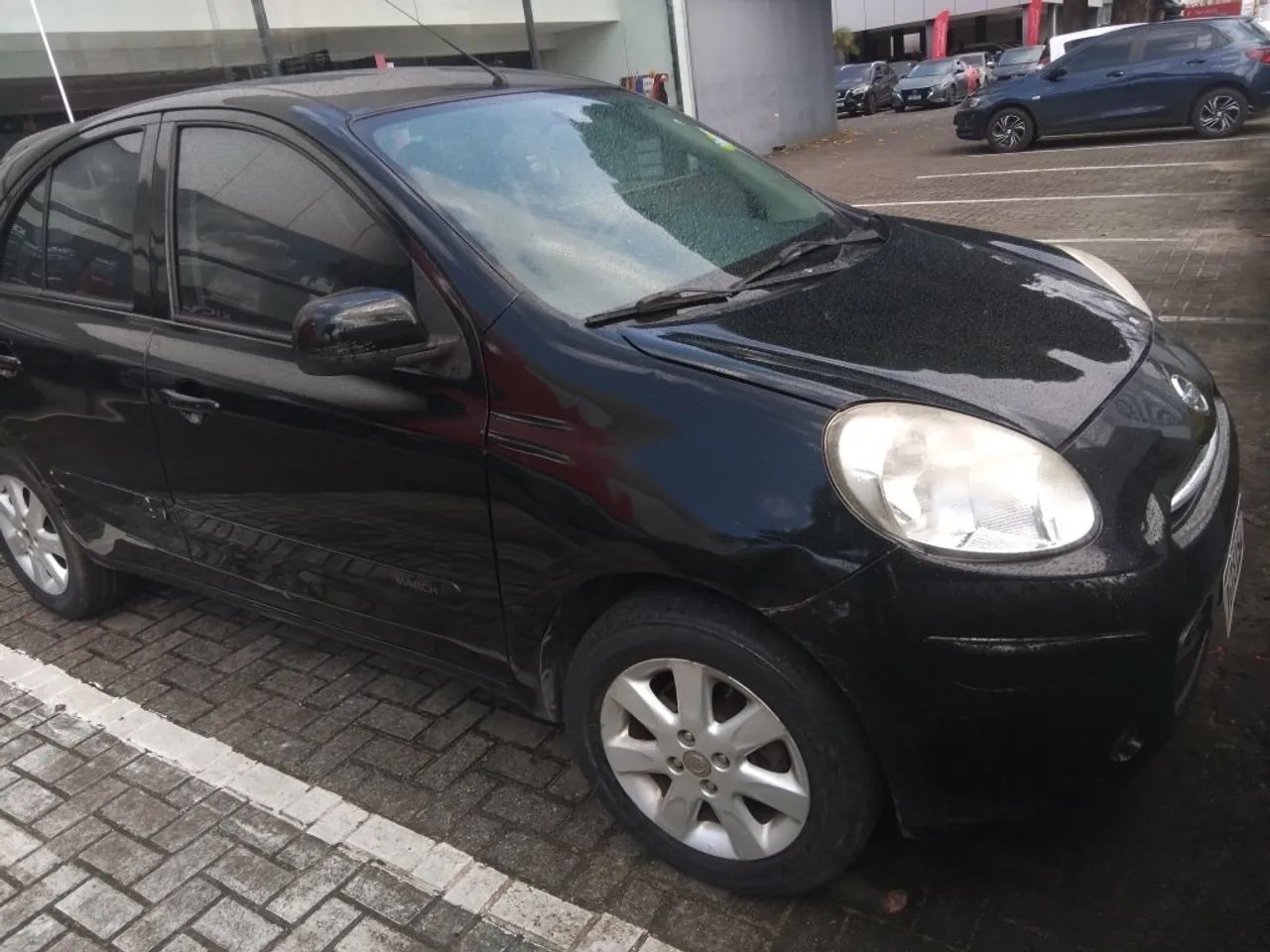 Nissan March 2014