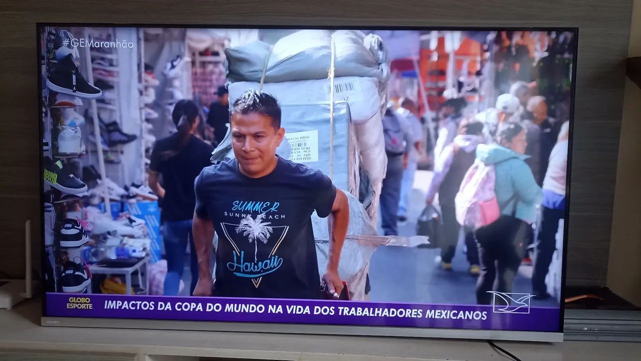 Tv Philips 50 polegadas Android  - Foto 3