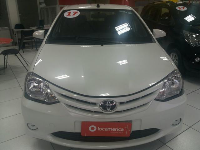 Toyota Etios sedan 1.5 2017