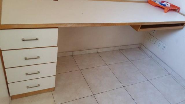 Apartamento 2 quartos sendo 1 suíte todos com armários e 2 vagas de garagem em Vila Isabel - Foto 18