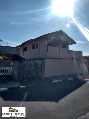 Vendo excelente sobrado no Porto Novo com potencial para pequena pousada - Caraguatatuba