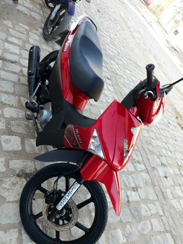 Vendo uma Traxx Sky 2016 - Foto 3