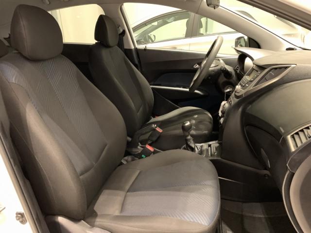 HYUNDAI HB20 1.6 COMFORT PLUS 16V FLEX 4P MANUAL. - Foto 5