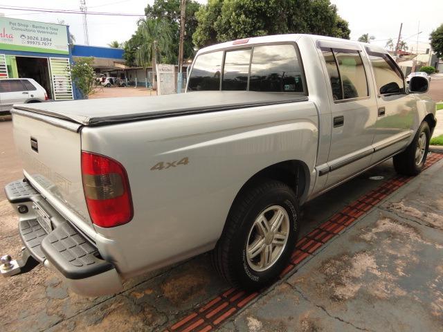 S10 executive 4x4 2.8 2002/03