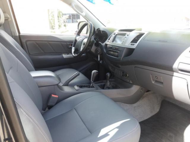 Hilux Cd Srv D4-d 4x4 3.0 Tdi Diesel Aut - Foto 5
