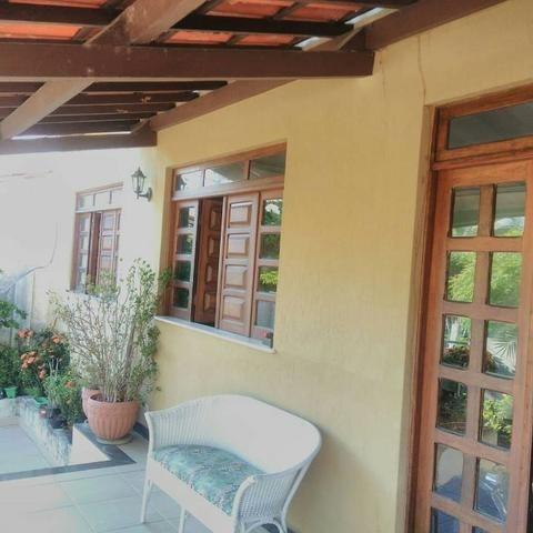 Caminho das Arvores Casa com 5/4 e 3 suítes próximo Paulo VI