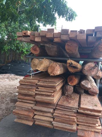 Tábua de parede, barrote, pernamanca, ripao, ripinha, tábua de assoalho