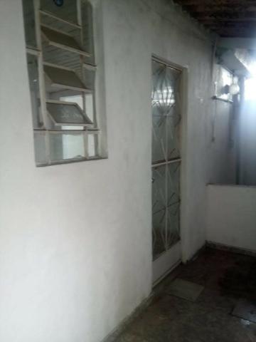 Vendo sobrado 1 quarto, sala, cozinha, banheiro, área e varanda