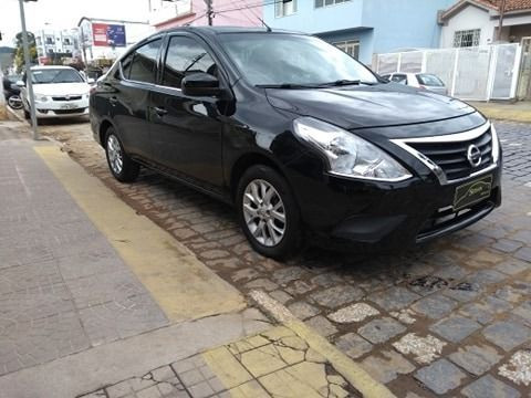 Nissan Versa SV 1.6 2017 automático - Foto 4