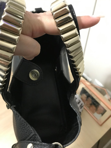 Bolsa Schutz preta - Foto 4