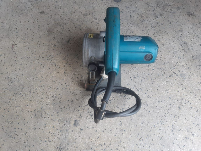 MAKITA CONSERVADA SÓ 250 - Foto 3