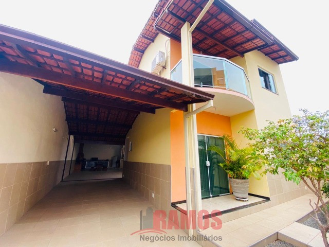 Lindíssima casa de 3 quartos com suíte em colina de laranjeira!!