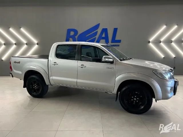 Toyota Hilux Srv CD 2.7 4x4 Flex Aut Financia Até 60X - Foto 2
