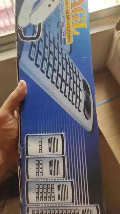 Interfone e Monofones.