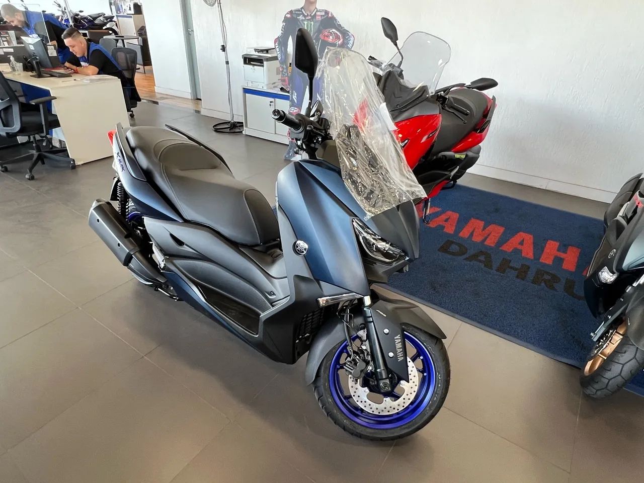 Xmax 250cc com 7800 km - Foto 3