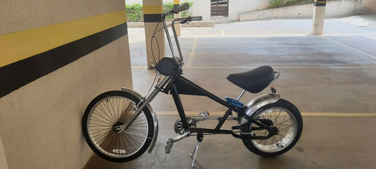 Bicicleta Chopper Preta