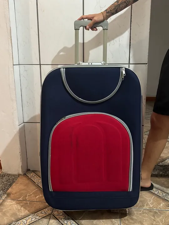 vende-se mala de viagem tamanho G - 32KG