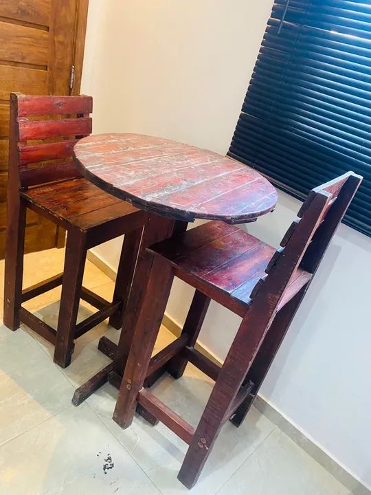 Mesa e cadeira rústica para bar e restaurante 