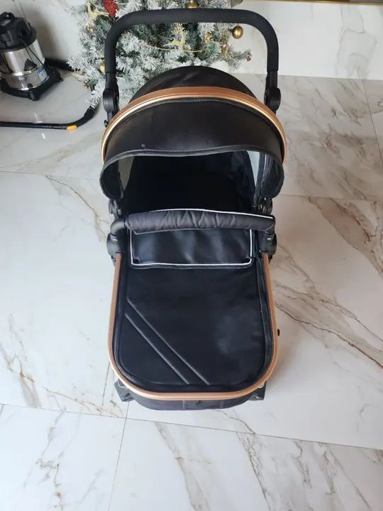 Carrinho de bebê Club Baby (excelente estado) - Foto 3