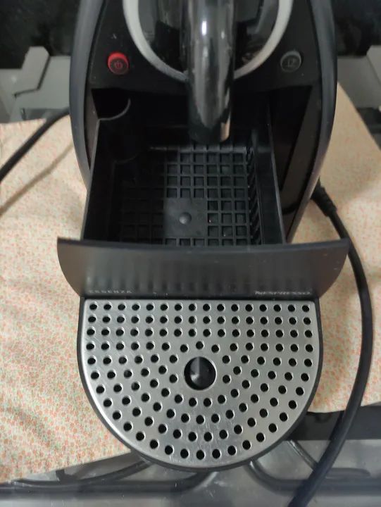 Cafeteira Automática Essenza - Aceita outras cápsulas  - Foto 3