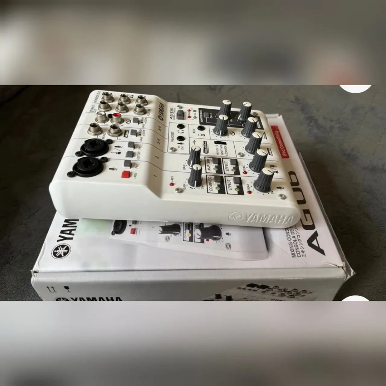 Mesa de Som Yamaha AG06 - Nova!