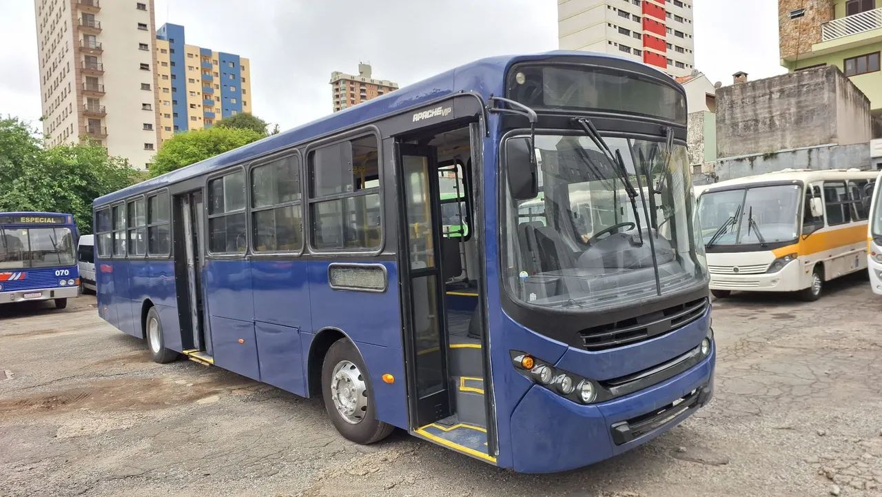 Onibus urbano 2013 mercedes