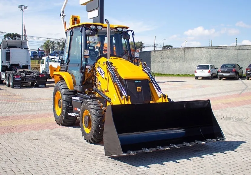 Retroescavadeira JCB - Potência e Eficiência para sua Obra!