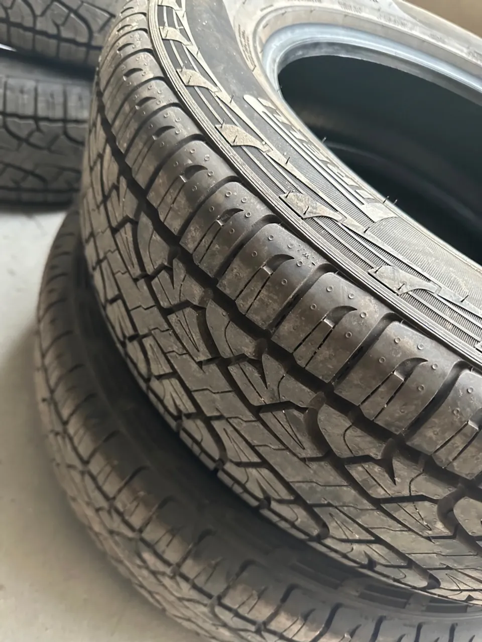 Pneus pirelli scorpion 225/65R17 novo zero