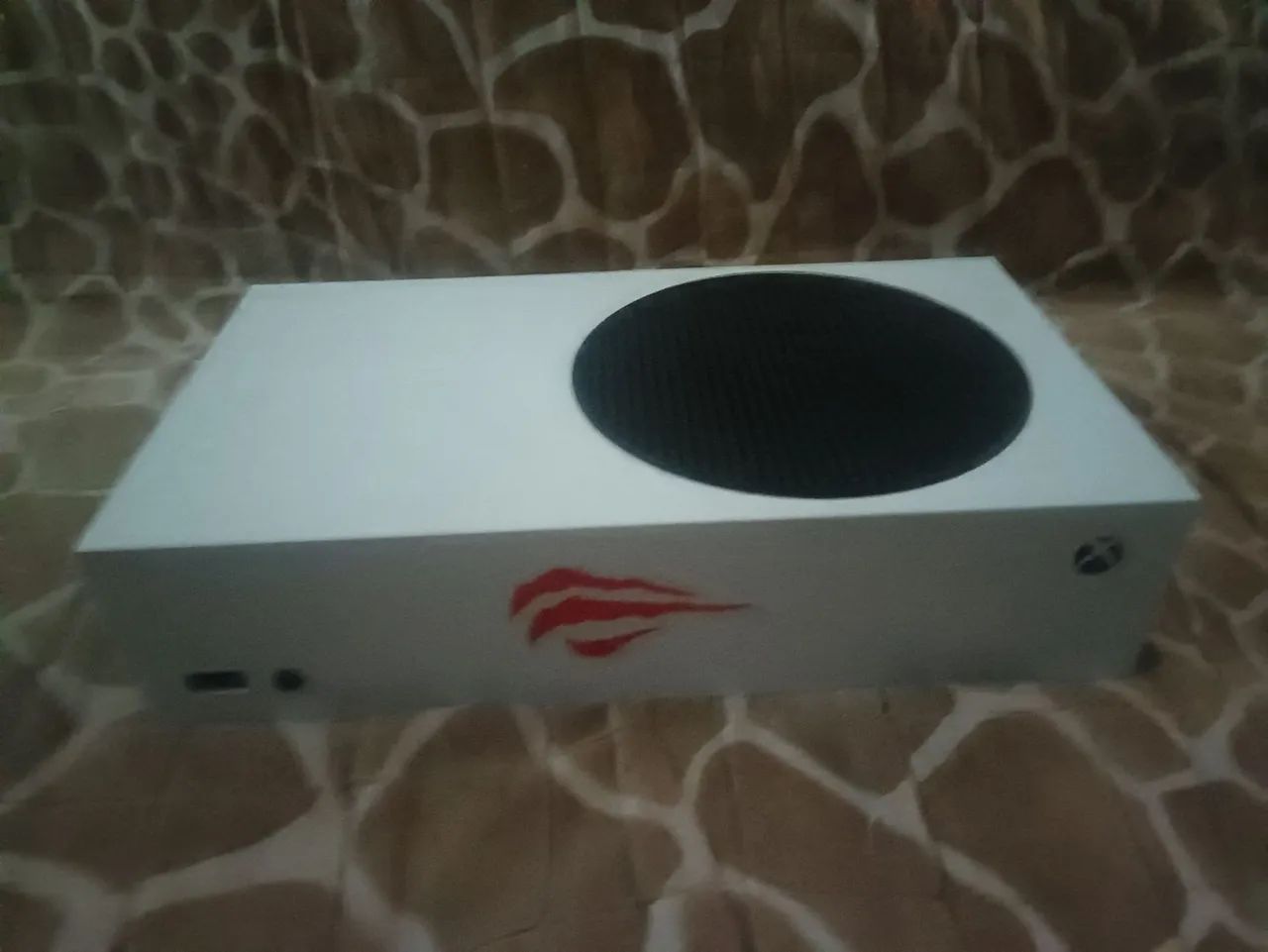 XBOX SERIES S ACOMPANHADO DE CONTROLE GAMESIR G7 SE