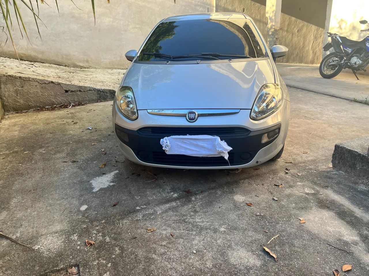 Fiat Punto Attractive 1.4 2013 - Foto 4