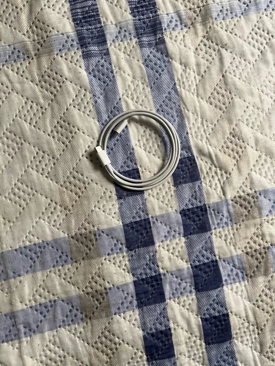 Cabo USB-C para USB-C64315685525123121