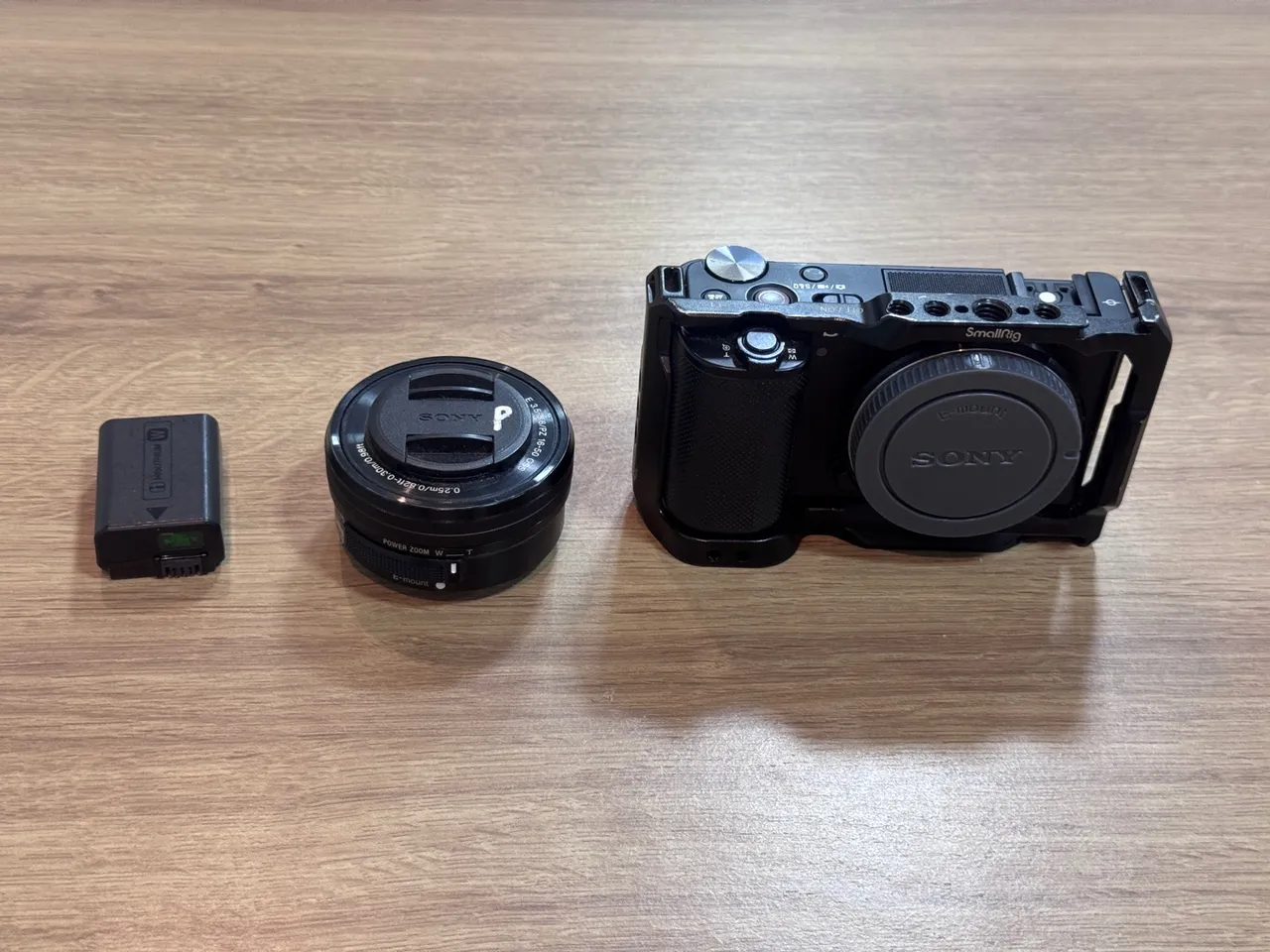 Kit Sony Zv-e10 16-50mm 4K + Cage Smallrig