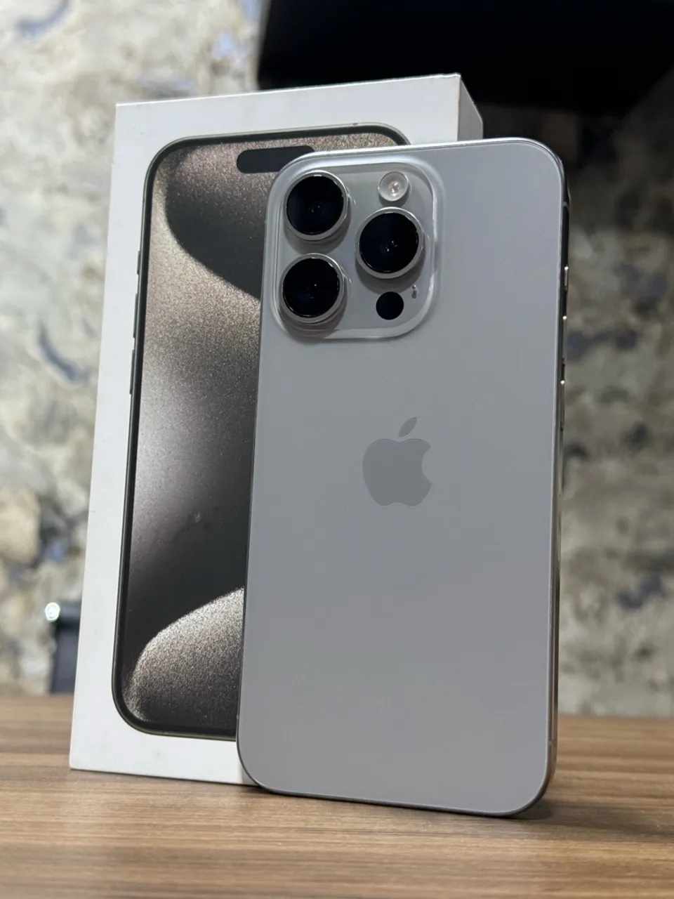 IPHONE 15 PRO - IMPECÁVEL - PROMOÇÃO