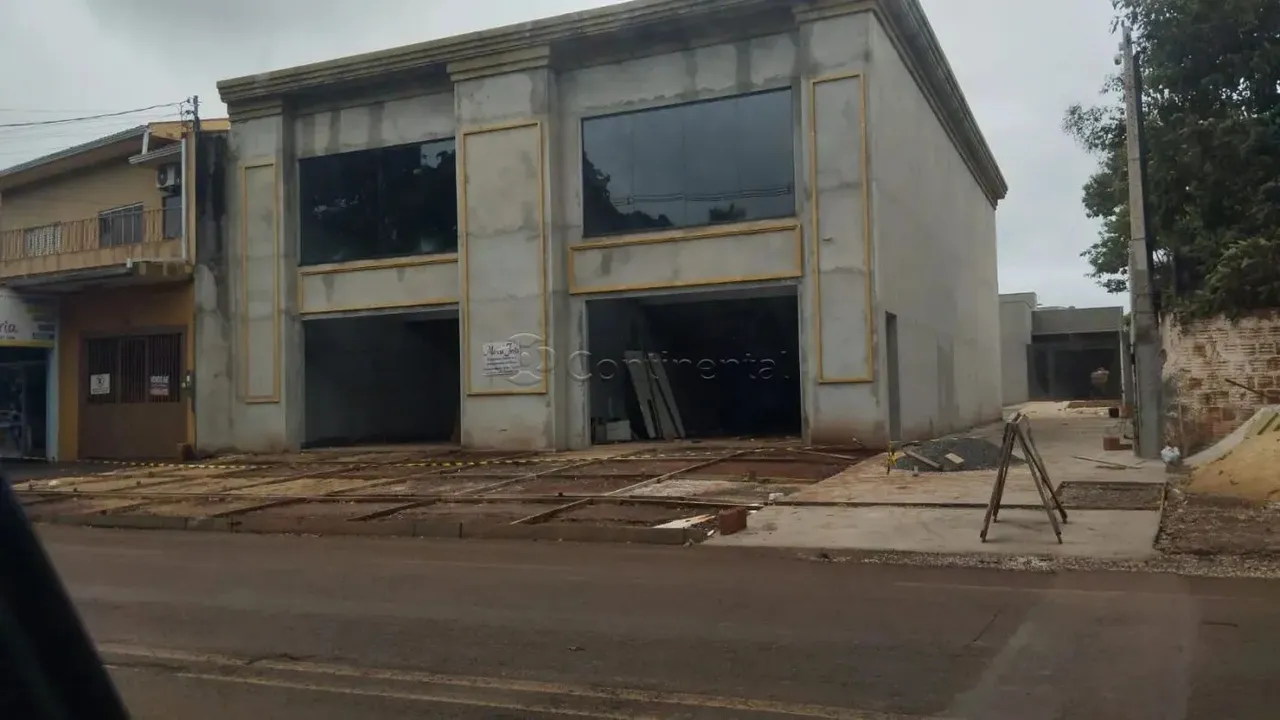 Salão Comercial para Locação em Dourados-MS